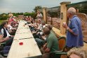 2009-05-11 19-15-42 Apero offert au gite DLe
